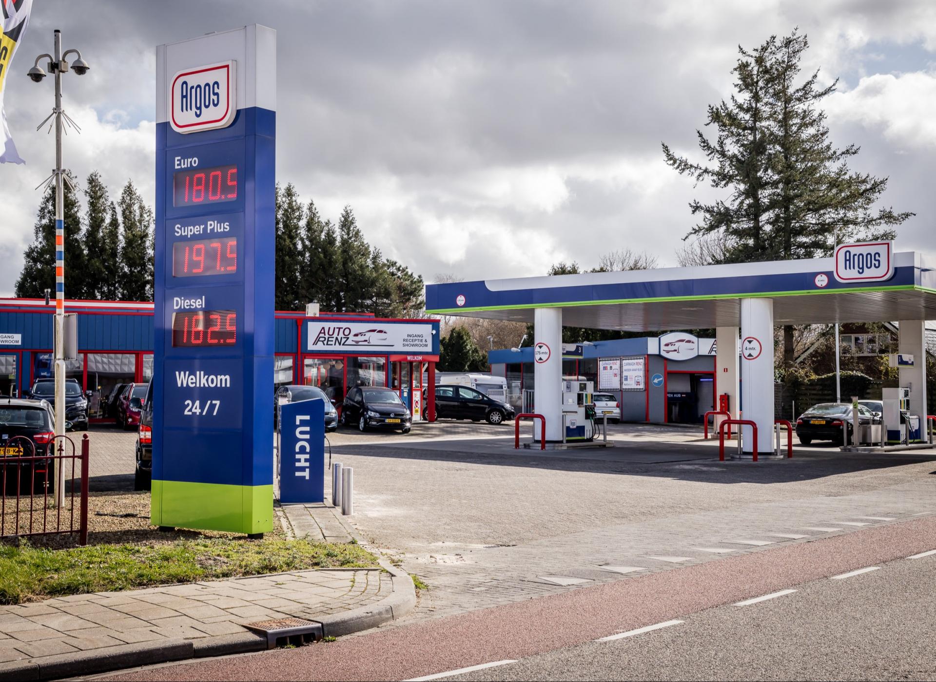 AutoRenz_Slider_tankstation